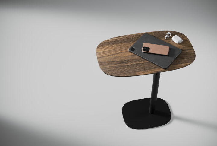 Serif laptop table (walnut)