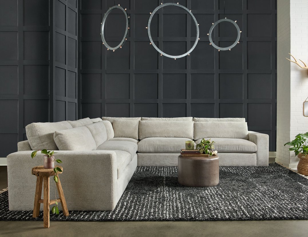 Big Easy sectional room