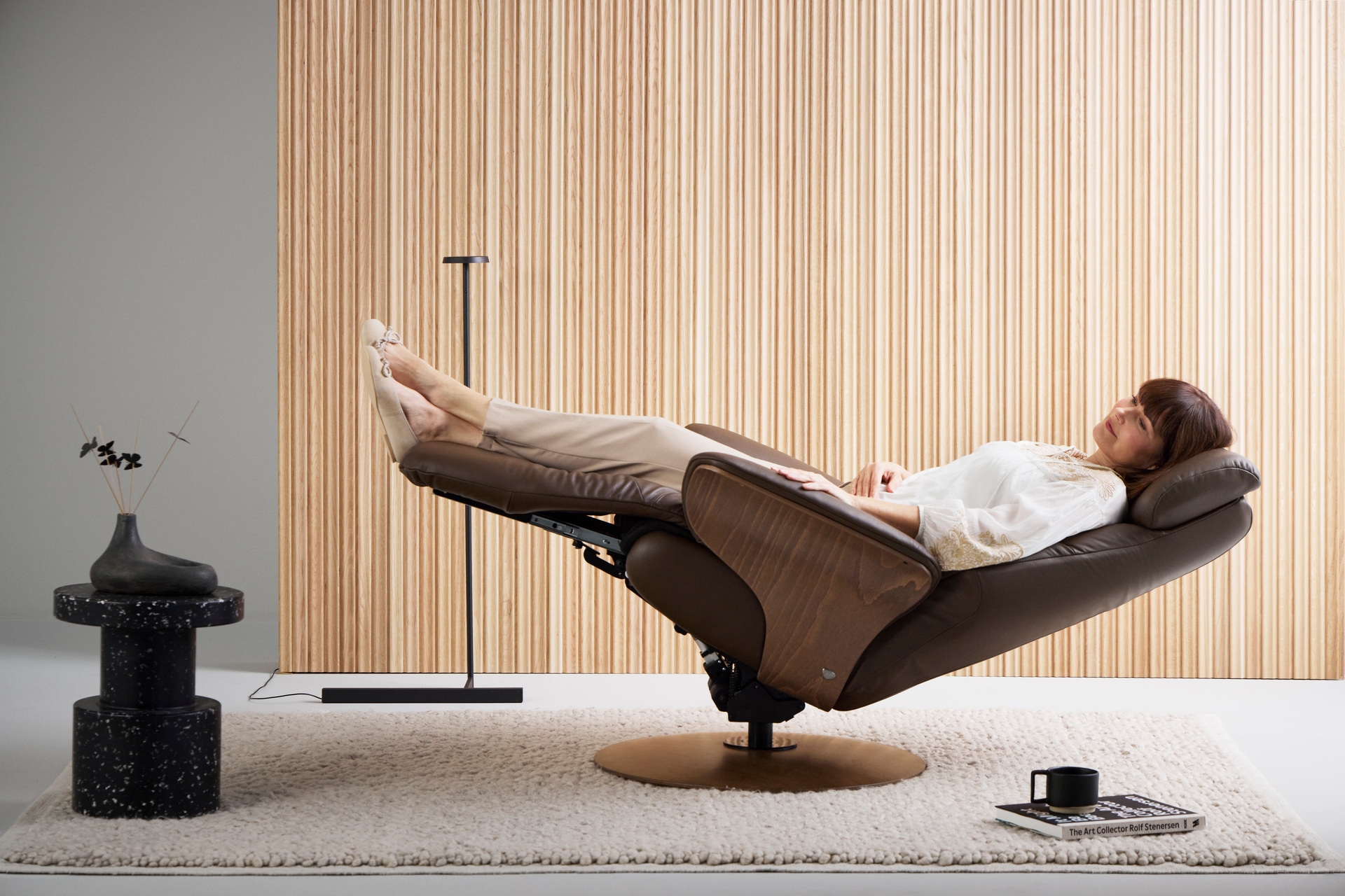 Stressless_Adam_M_Disc_Pal_Chestnut_Walnut_11